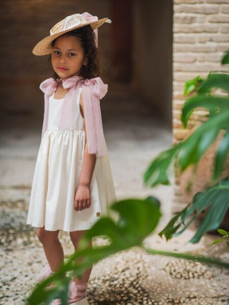 VESTIDO MARFIL LAZOS HOMBROS EN TUL