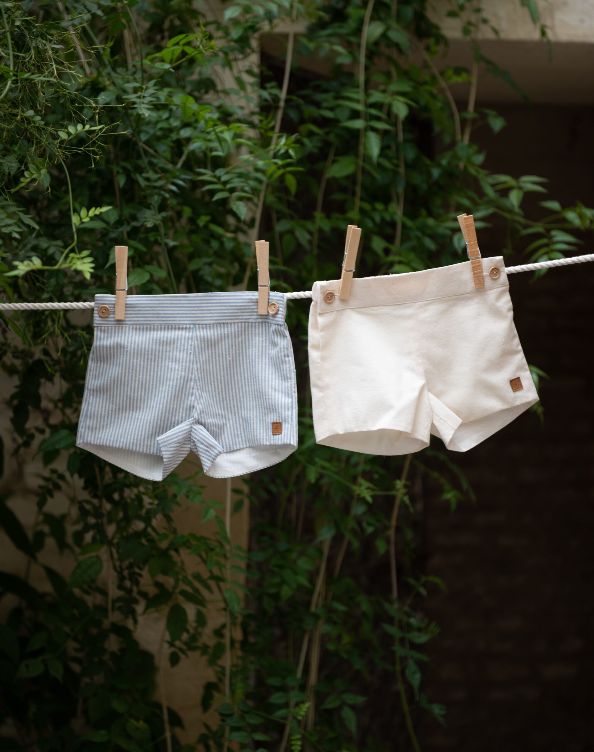 PANTALÓN CORTO MIL RAYAS - Imagen 2