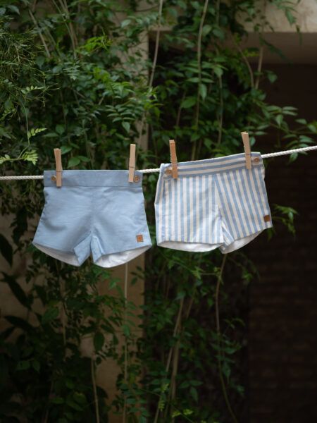 PANTALÓN CORTO RAYAS