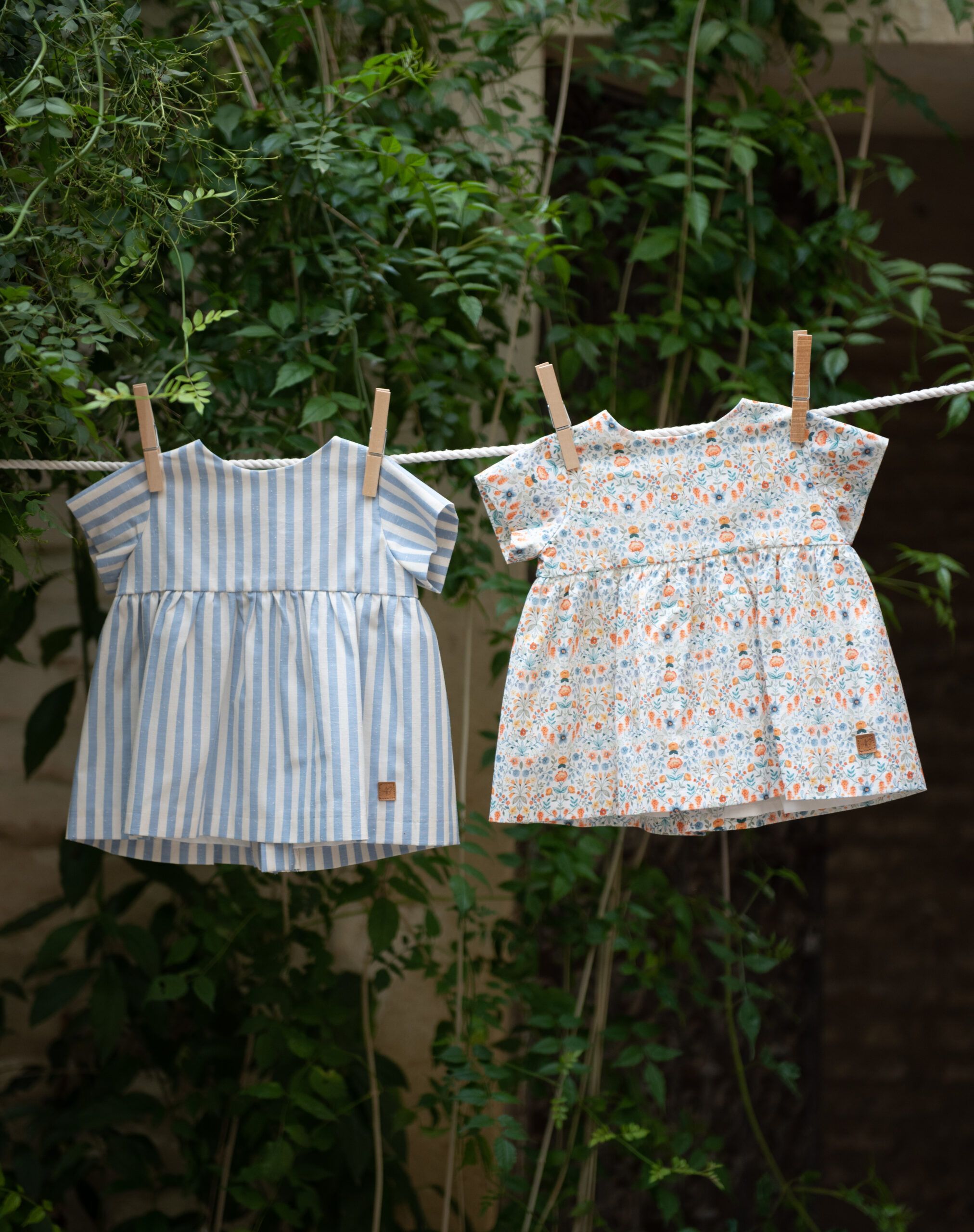 VESTIDO PETIT RAYAS