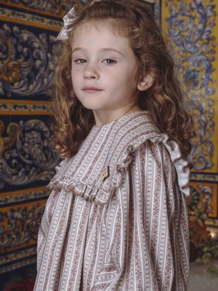 VESTIDO FIORELLA CON CUELLO CANESÚ